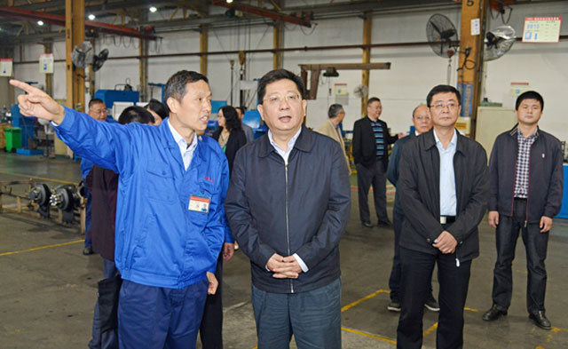 安慶市委書記魏曉明赴安慶車橋廠調(diào)研